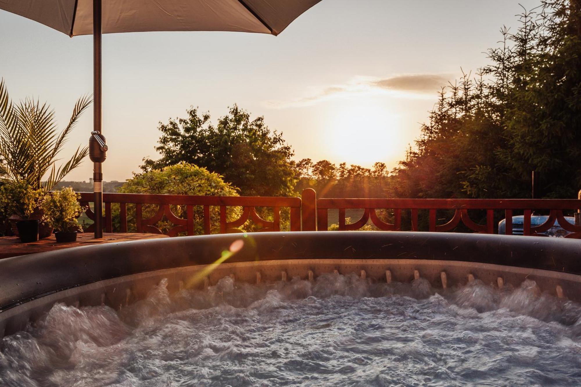 Wellnessparadies Mit Sauna Und Whirlpool Wiesenblick